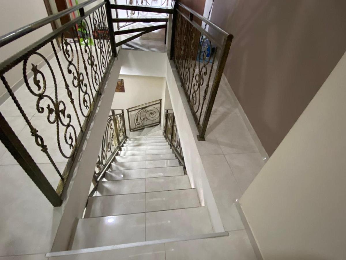 Hotel Terrace Tbilissi Extérieur photo